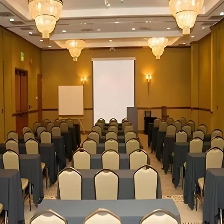 Garden Plaza Hotel-3