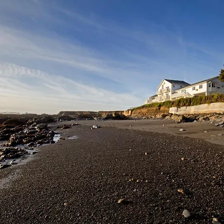 Black Sands Inn-2