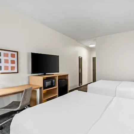 Spark By Hilton Grain Valley Kansas City-3