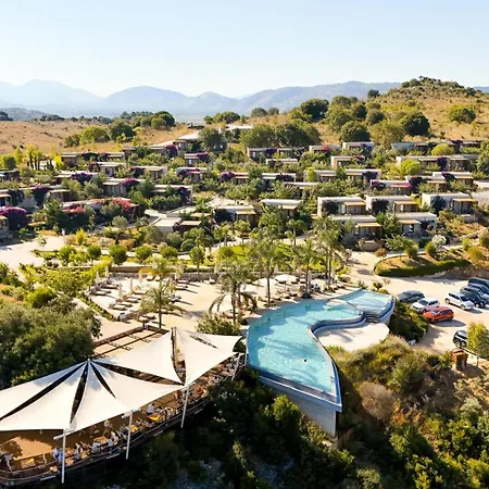 ARAMERAS Resort-3