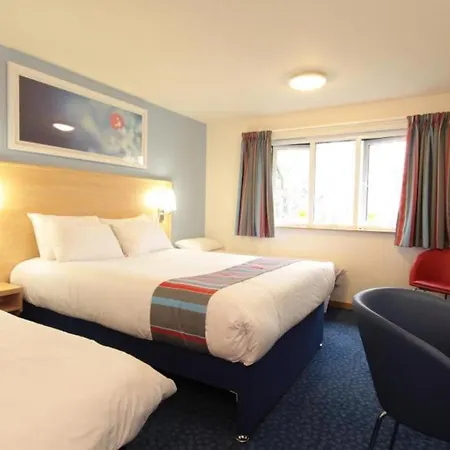 Travelodge St Austell-3