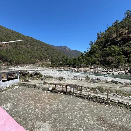 Omji Ashram - Tapovan Kuti-3