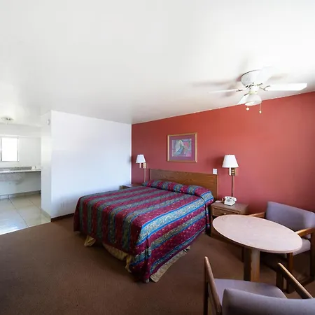 Superior Suites Phoenix Mesa-2