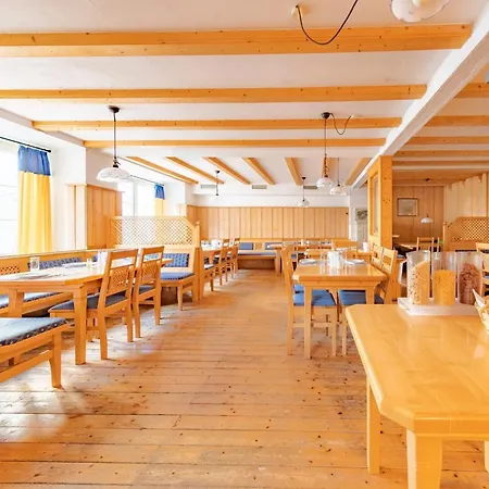 Stadthotel garni Augsburger Hof-2