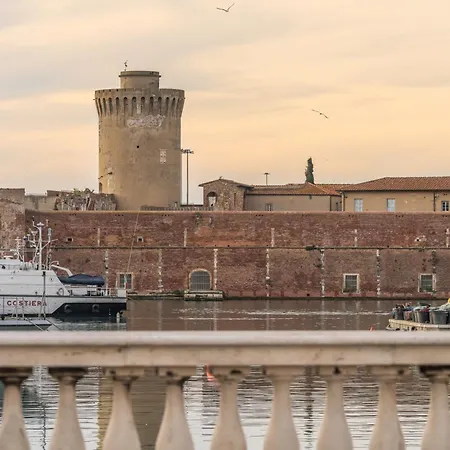 Porto Mediceo-2