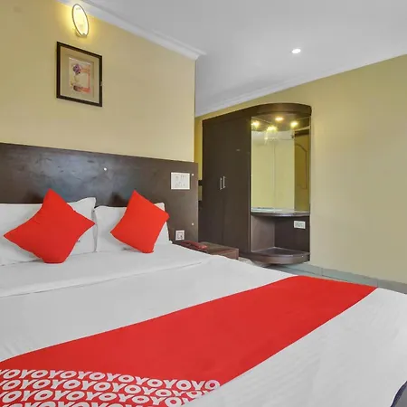 Fabhotel Happy Rooms-3