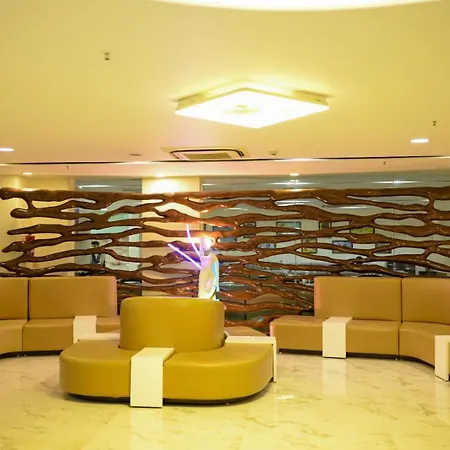 Ambar Sarovar Portico-3
