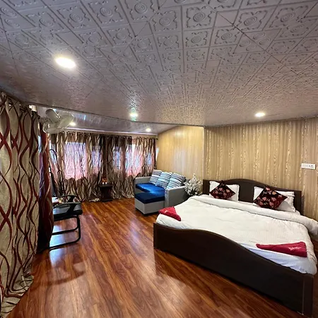 The Nigeen Lodge-3
