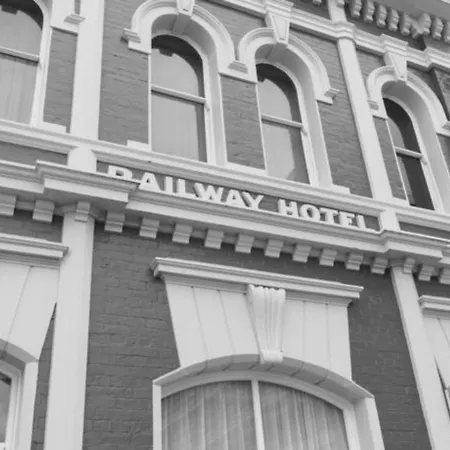 Victoria Railway Hotel & Gerrards Restaurant-3