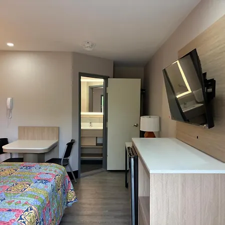 Midway Motel-2