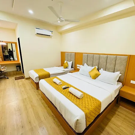Hotel Breeze Bay Bkc - Near Us Embassy-2