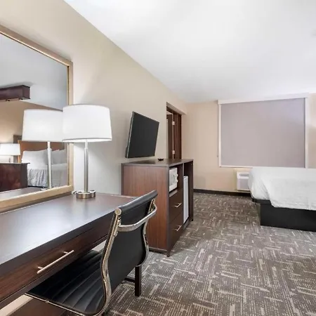 Best Western Post Inn-3