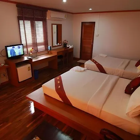 Lanta Paradise Beach Resort-3