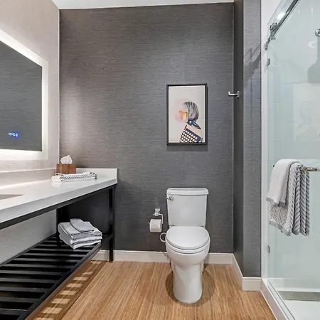 Cambria Hotel Jacksonville-3