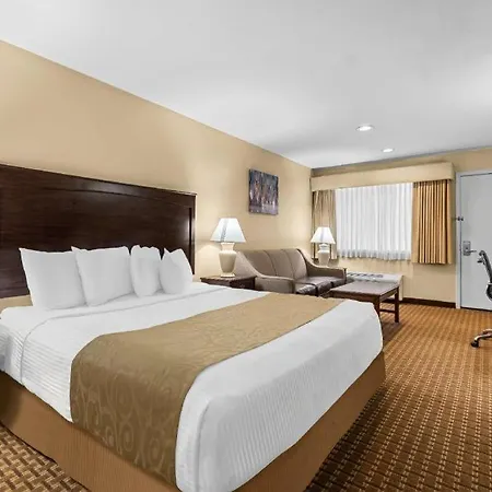 Best Western Forest Inn-2