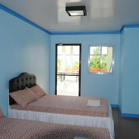 Sir Williams Lodge & Beach Resort-3