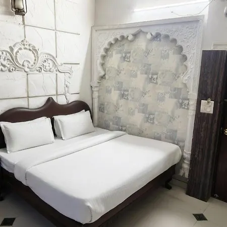 Hotel Royal Palace-3