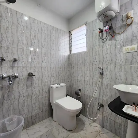 Hotel Housez 43-3