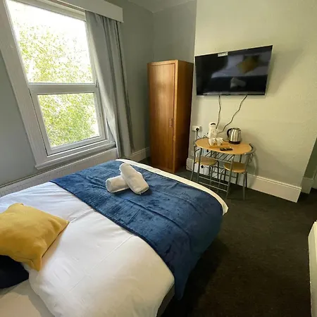 The Kirkdale Hotel-3