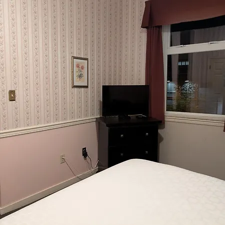 Steveston Cafe & Hotel-2