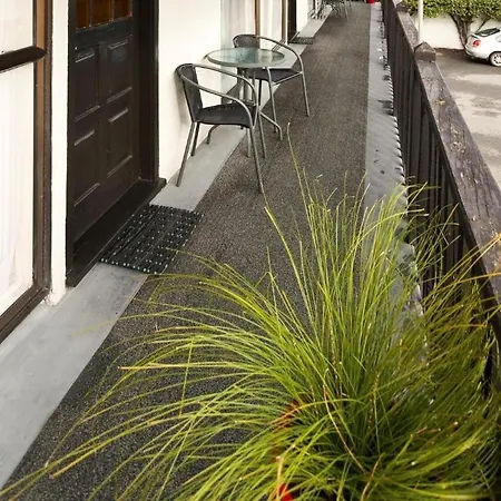 Merivale Court Motel-2