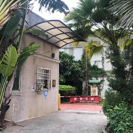 Beverly Garden Motel-3