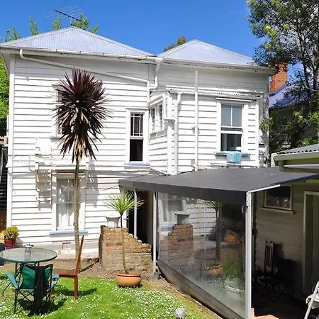 Freemans Backpackers-2