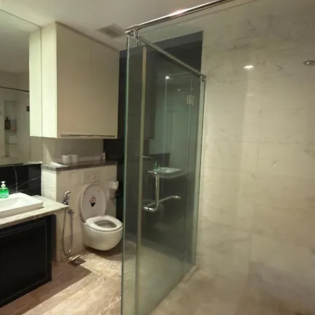 Kuala Lumpur Suites Platinum Face Klcc-3