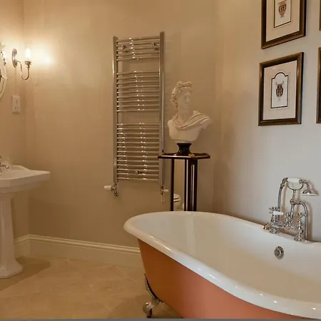 West Longridge Manor B&B-3