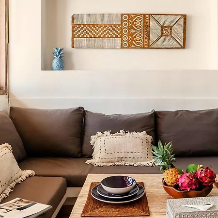 Utopic Seminyak Studio Apartments-3