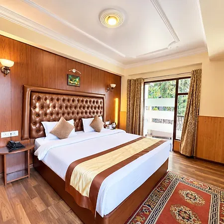 Hotel Himalayan Retreat Darjeeling-2