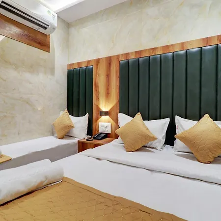 Hotel Omega-2