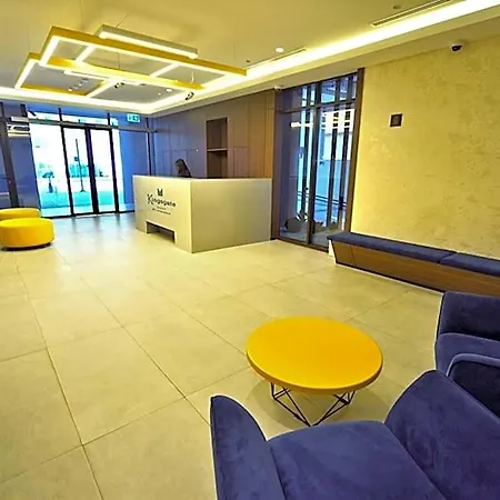 Kingsgate Hotel Al Jaddaf-2