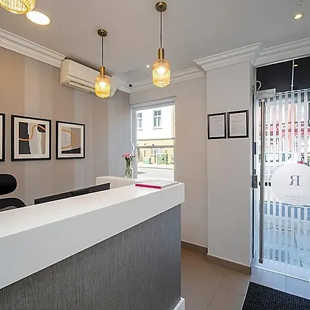 Best Western Chiswick Rooms-3