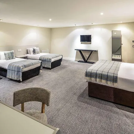Mercure Hull Grange Park Hotel-3
