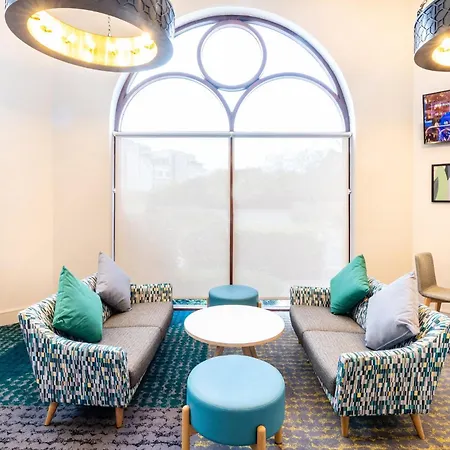 Holiday Inn Gloucester - Cheltenham By Ihg-3