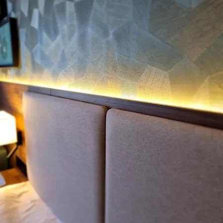 Holiday Inn London Gatwick - Worth By Ihg-3
