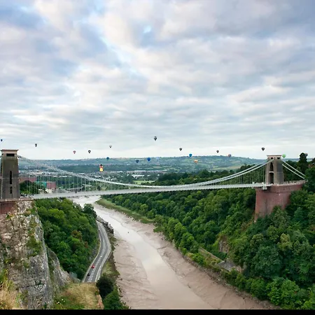 Holiday Inn Express Bristol City Centre By Ihg-2