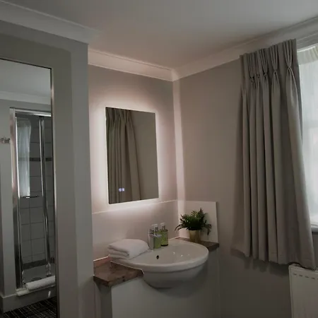 Howard Winchester Hotel-2