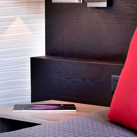 Mercure Biel-3