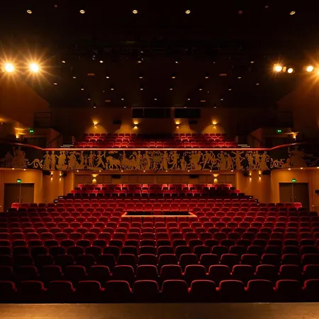 Hotel Theater Figi-3