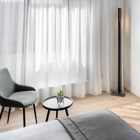 Garner Hotel Maastricht By Ihg-3