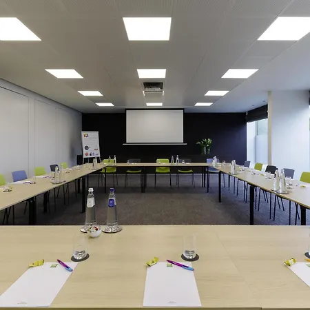 Ibis Styles Kortrijk Expo-3