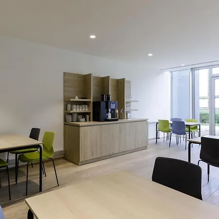 Ibis Styles Kortrijk Expo-3