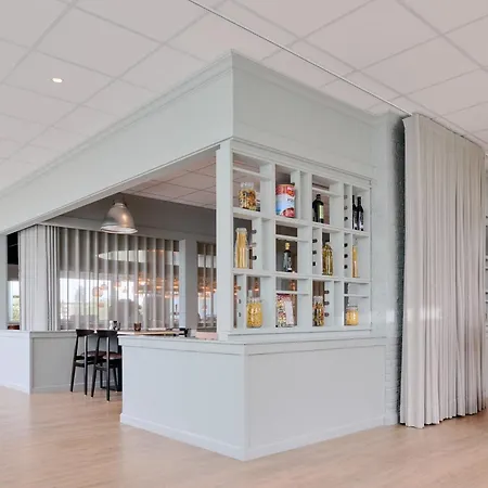 Select Hotel Maastricht-2