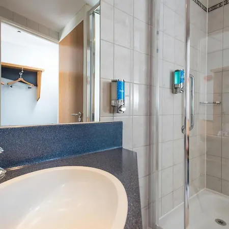 Holiday Inn Express Stoke-On-Trent By Ihg-2