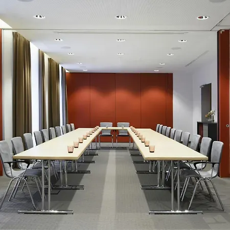 Leonardo Hotel Nuernberg City Center-3