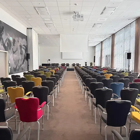 Tulip Inn Hotel Düsseldorf Arena - 2 Minuten Fußweg zur Messe-3