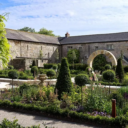 Cabra Castle Hotel-2