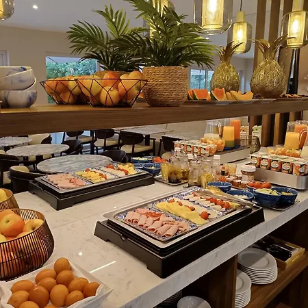 Le Cetai Cannes Beach Hotel-3